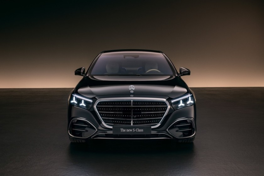 從世界首創到今日標準，全新Mercedes-Benz S-Class 9 月 11 日登台