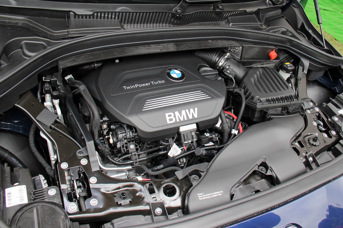 BM2GT0108.jpg