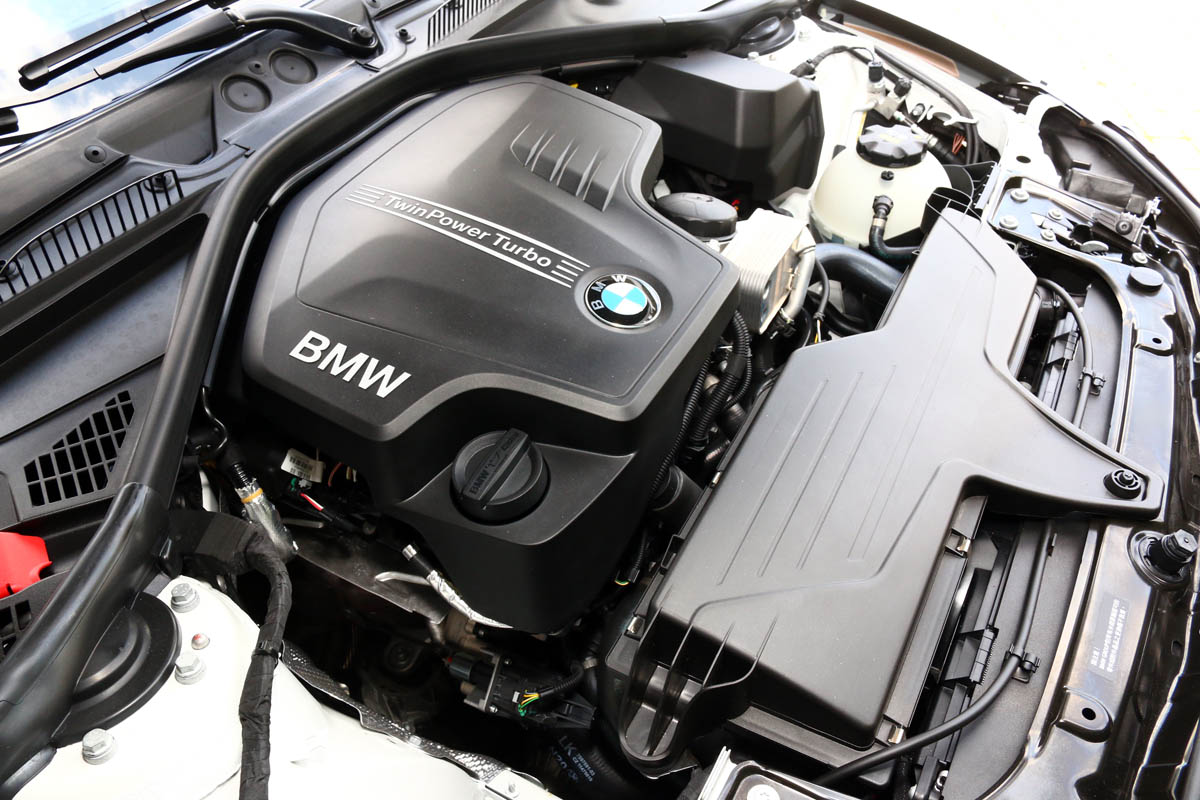 125i010.jpg