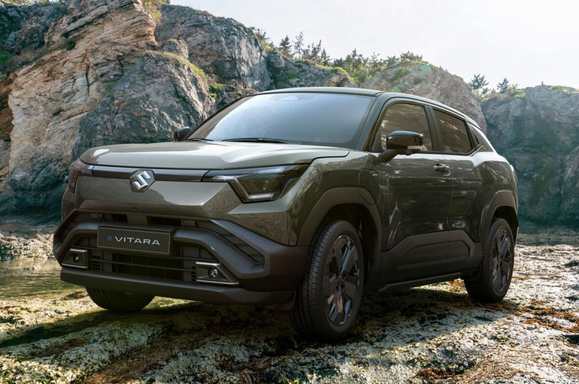 品牌第一款純電休旅車，Suzuki eVitara 於歐洲市場亮相、2025 年春季印度生產出口！