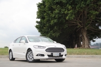 班傑明的奇幻旅程,Mondeo Hybrid市區油耗可達27.2km/l