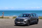 與預售相比調降1.1 萬元、HYUNDAI CUSTIN 2.0T 豪華升級上市，GLT-C 155.9萬、GLT-D 158.9萬元！