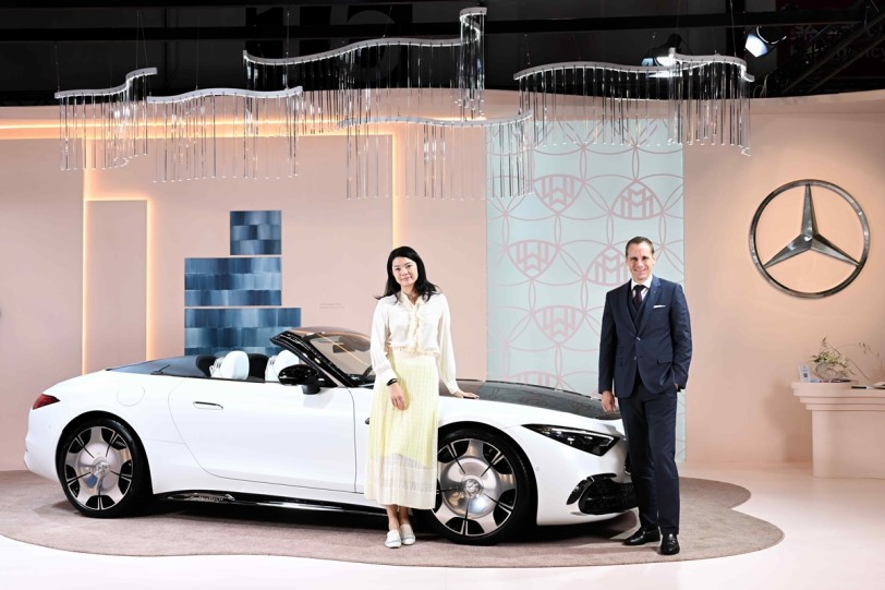 御風入藝境!Mercedes-Maybach攜手國際藍籌藝廊貝浩登現身ART TAIPEI