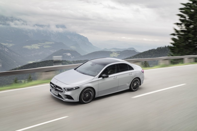 Mercedes-Benz 五月銷售破29% 月成長率,成為車壇銷售第二高的品牌!本月入主指定車型享多樣優惠