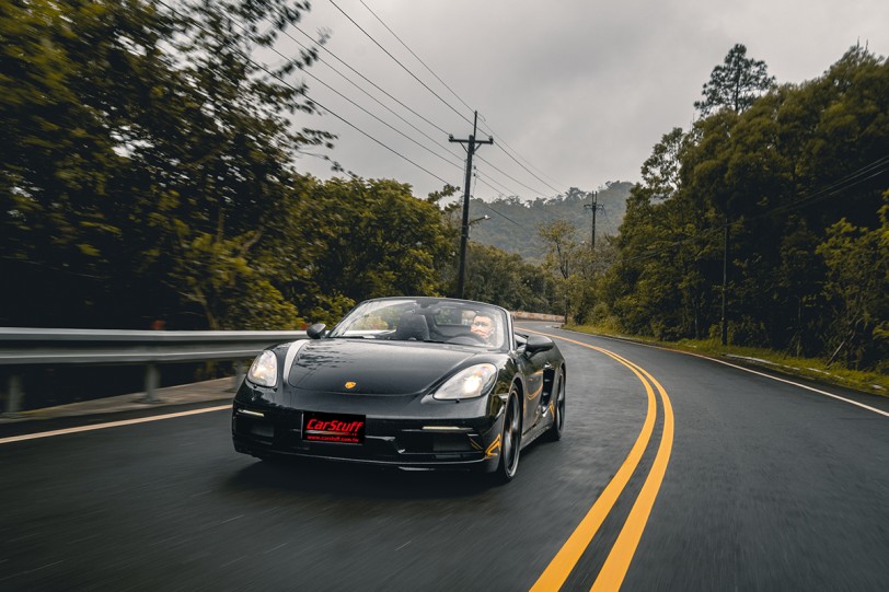僅獻給熱愛內燃機的純粹駕馭浪漫,2022 Porsche 718 Boxster T