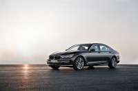 不讓S-Class專美於前－全新BMW 7 Series磅礡登場