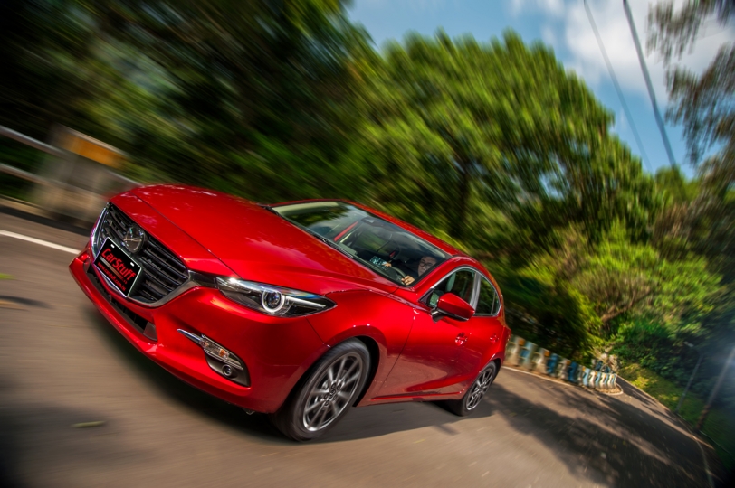 Mazda3回神,Auris僅稱王1個月!2018年10月台灣車市掛牌數據(進口篇)