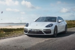 說它是超跑也不為過,Porsche Panamera Turbo S E-Hybrid Sport Turismo強勢來襲