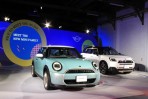 全新第五代MINI Cooper登台上市，首部純電休旅Countryman SE ALL4亦一起抵台散播大愛！