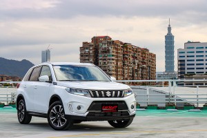 當都會野性美學注入電能,2022 Suzuki Vitara HYBRID 1.4 S