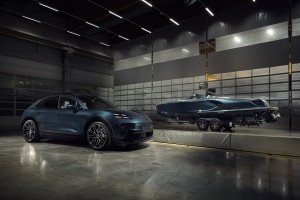 以Porsche Macan為基礎打造的運動快艇Frauscher x Porsche 790 Spectre亮相