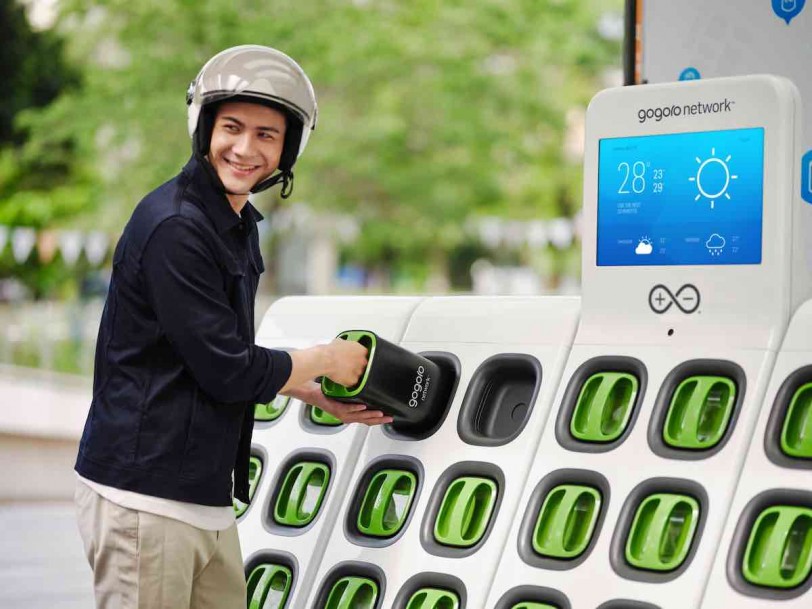 電動機車浪潮勢不可擋 Powered by Gogoro Network 11 月份消費者掛牌奪冠、年度總銷量達 12 萬台