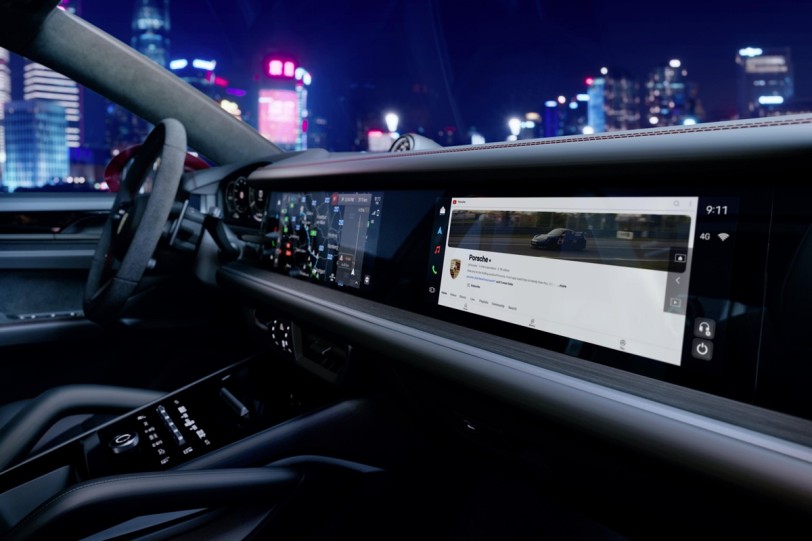 Porsche新版PCM新增YouTube播放功能