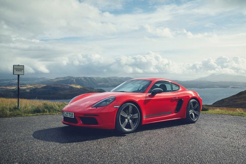 348萬/353萬享受寓繁於簡的操駕樂趣，Porsche 718 Cayman T/Boxster T 同步發售！