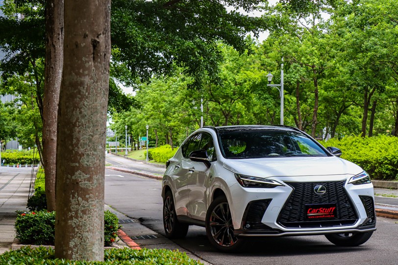 掌控操駕深蘊之道,2022 Lexus NX350 F SPORT AWD