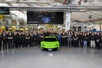 第一萬輛Lamborghini Huracán下線,揭露下一代小牛還會是V10配置