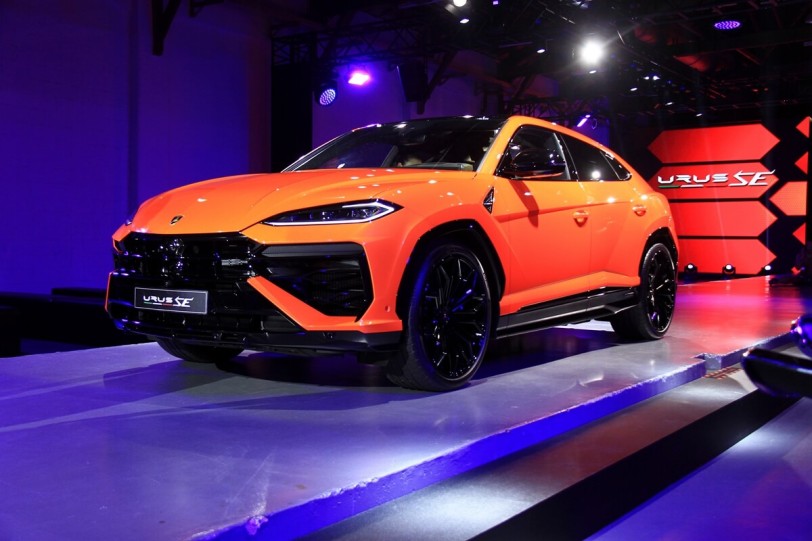以「雙心」動力徹底改變Super SUV的市場規則！Lamborghini Urus SE抵臺亮相