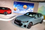 就是愛這個範!全球首款純電動力旅行車BMW i5 Touring在台上市