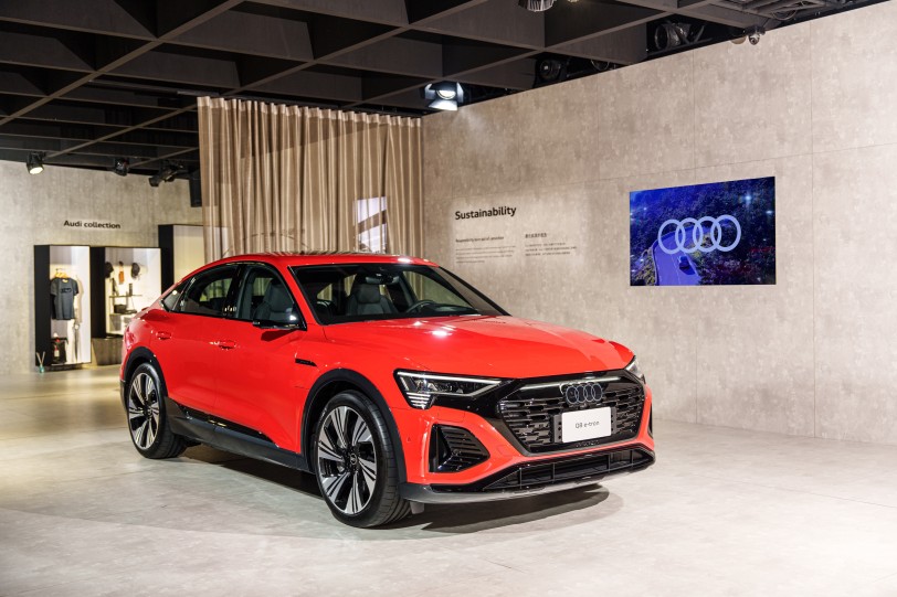 提供50 quattro 、55 quattro雙動力選擇,Audi Q8 e-tron/Q8 Sportback e-tron即日展開預售