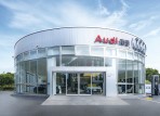 Audi 南港展示暨服務中心進化升級!首度導入「NEXUS數位迎賓專區」及「Audi Host禮賓大使」