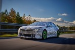 一流的動力、精度、效率和駕駛樂趣!BMW動態展示Neue Klasse效率提升25%的能耐