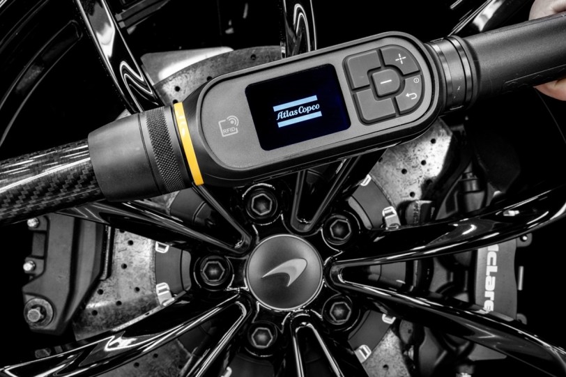 McLaren與Atlas Copco合作定義全新的手工製造精密