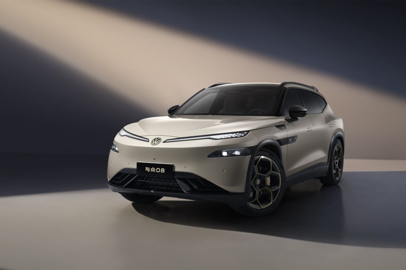 Volkswagen與小鵬汽車共同開發的車款ID.UNYX 08正式下線