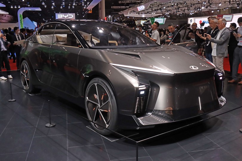 「不再堅持進口」Toyota 與上海市政府正式簽署協議、將於2027年投產首款純電動車型！