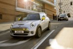 續航力 270km,品牌首款純電動車 Mini Cooper SE 續航力 270km 正式問世!