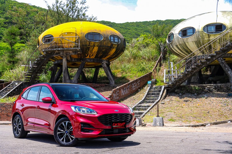 錦上添花的駕馭樂趣與安全,2021.5 Ford Kuga EcoBoost 250 AWD ST-Line X