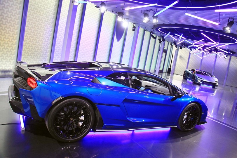 Lamborghini Taipei舉辦「蠻牛犇擎」混合動力全車系VIP快閃特展