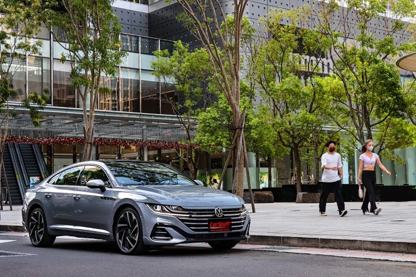轎跑標竿由我定義,2022 Volkswagen Arteon 430 TSI R-Line Performance
