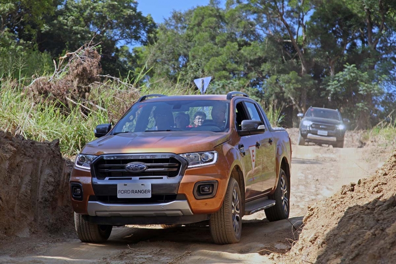 越野硬漢多了點斯文氣息,2019 Ford Ranger 二度小改速邑賽車場全方位體驗