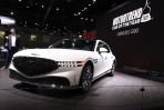 2022 洛杉磯車展現場直擊:第二代 Genesis G90 北美首發、榮登 2023 Motor Trend 年度風雲車大賞