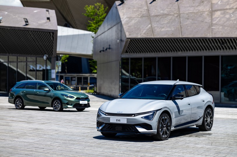 Kia 8月同期成長達51.4%，今年累計銷售逆勢正成長！ 9月入主Kia最佳時機，享專屬高額0利率、再贈丙式車體險