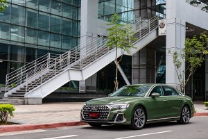 自駕優先的德意志紳士,2022 AUDI A8 55 TFSI quattro 享馭版