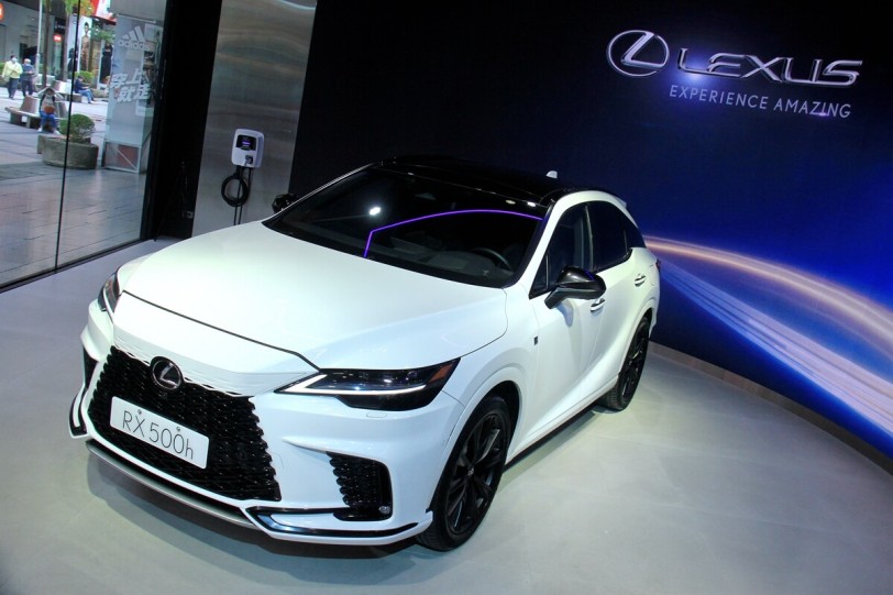 Lexus重磅豪華SUV：全新大改款RX在台預售開跑