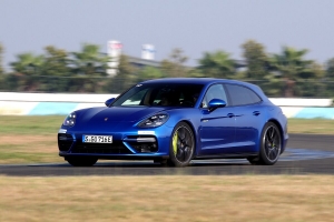 Porsche E-Performance Roadshow在台上映!Panamera / Cayenne篇:E-Hybrid讓家用車非常過癮!
