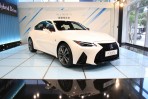 大幅度改款卻更便宜 全新Lexus IS 300h降價超過40萬