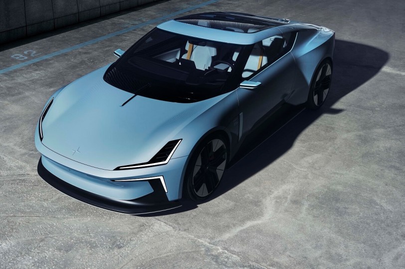 Polestar絕美敞篷電動概念車O2 配備自動攝影無人機！