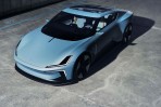 Polestar絕美敞篷電動概念車O2 配備自動攝影無人機！