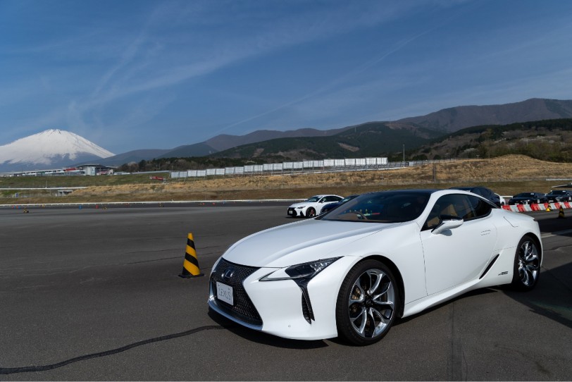 TOUCH JAPAN JOURNEY 富士賽道 X LEXUS 打造極致熱血賽道之旅