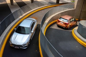 靈巧都會雙俠完備數位體驗,2023 Mercedes-Benz A180/B180 AMG Line