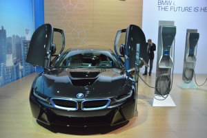 【陳光立 Derral Chen旅美專欄】電動車紀元來臨  2024年市場點燃戰火
