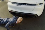 Taycan Insider:科學大哥Bill Nye帶你看Porsche純電跑車Taycan