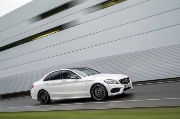 Mercedes-Benz 七月購車優惠,多元專案多款車型輕鬆摘星