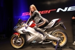 米蘭車展震撼彈!Kymco Super NEX概念車實現你對電動紅牌重機的所有期待!