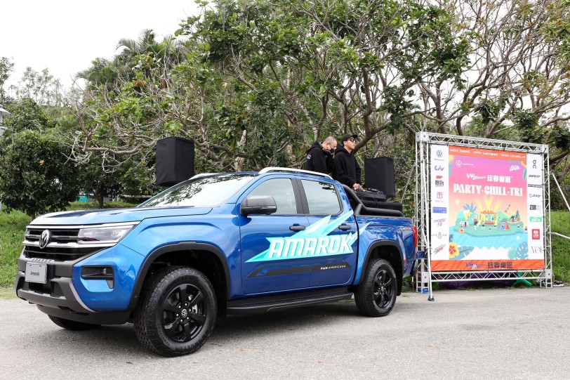 《VW LaVanLife玩賽樂園》福斯商旅與LAVA台灣鐵人攜手打造三鐵嘉年華 Amarok移動DJ車登場