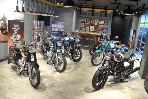 125年最純粹騎乘精神！Royal Enfield首度插旗台灣