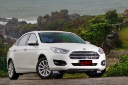 幸福其實很簡單！Ford Escort時尚型北海岸試駕